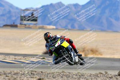 media/Jan-08-2022-SoCal Trackdays (Sat) [[1ec2777125]]/Turn 4 (1145am)/